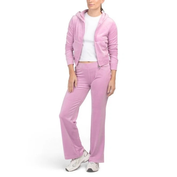 Juicy Couture Velour Set - Picture 4 of 8